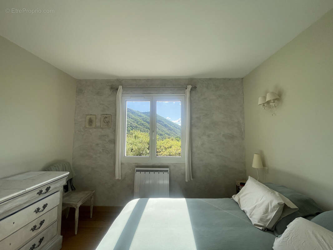Maison à SUMENE