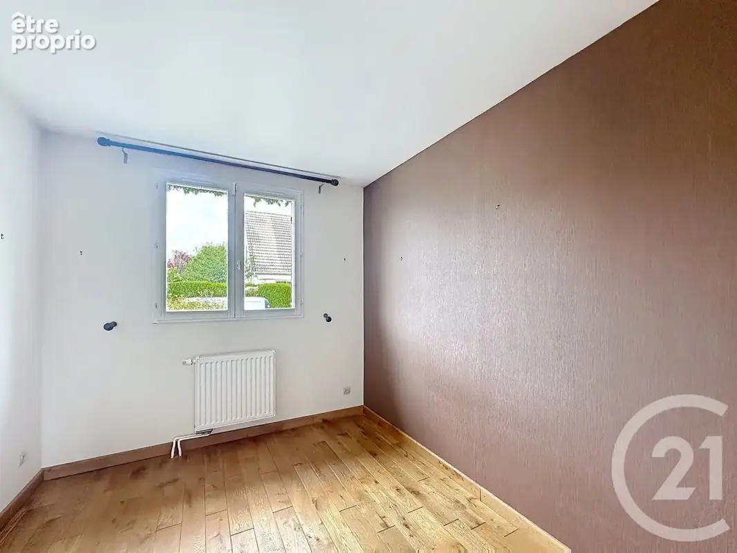 Maison 117 m² à Saint-Andre-Les-Vergers  - photo 9
