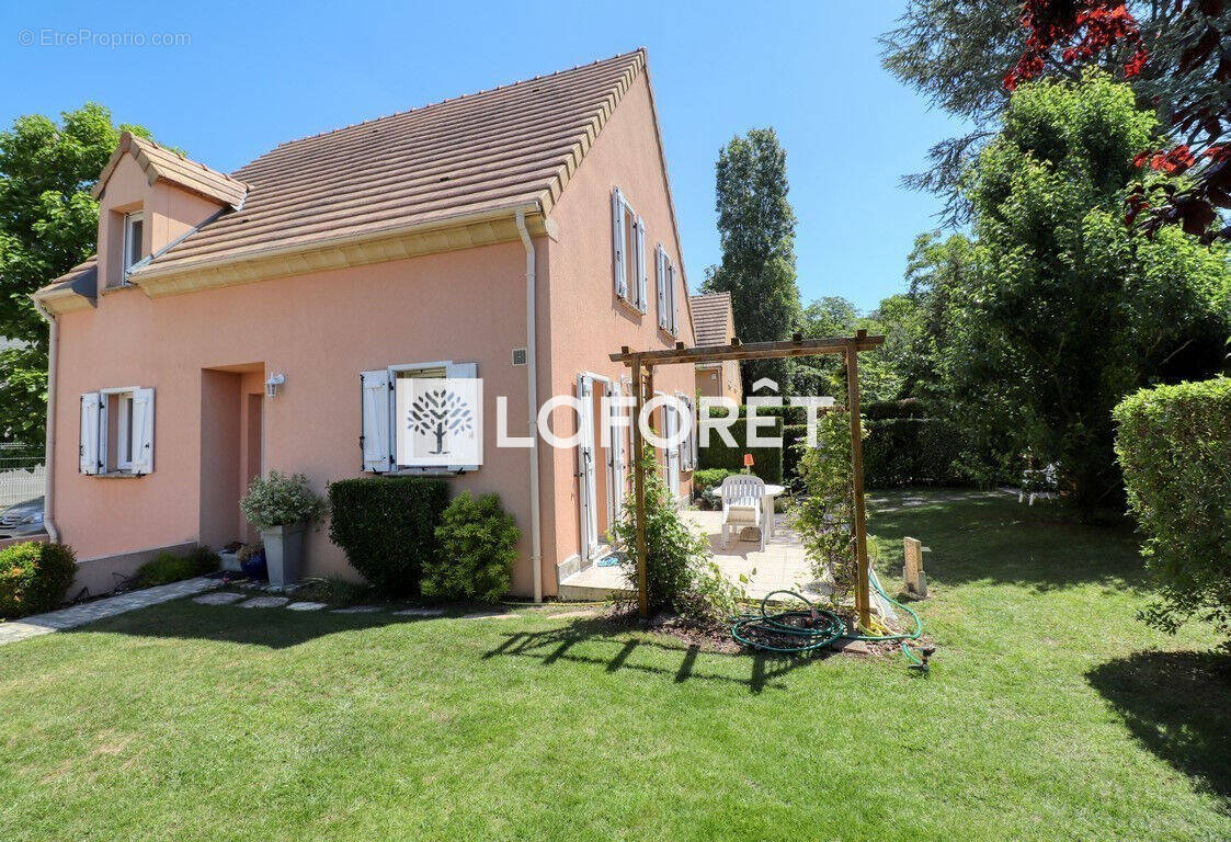 Maison à CONFLANS-SAINTE-HONORINE