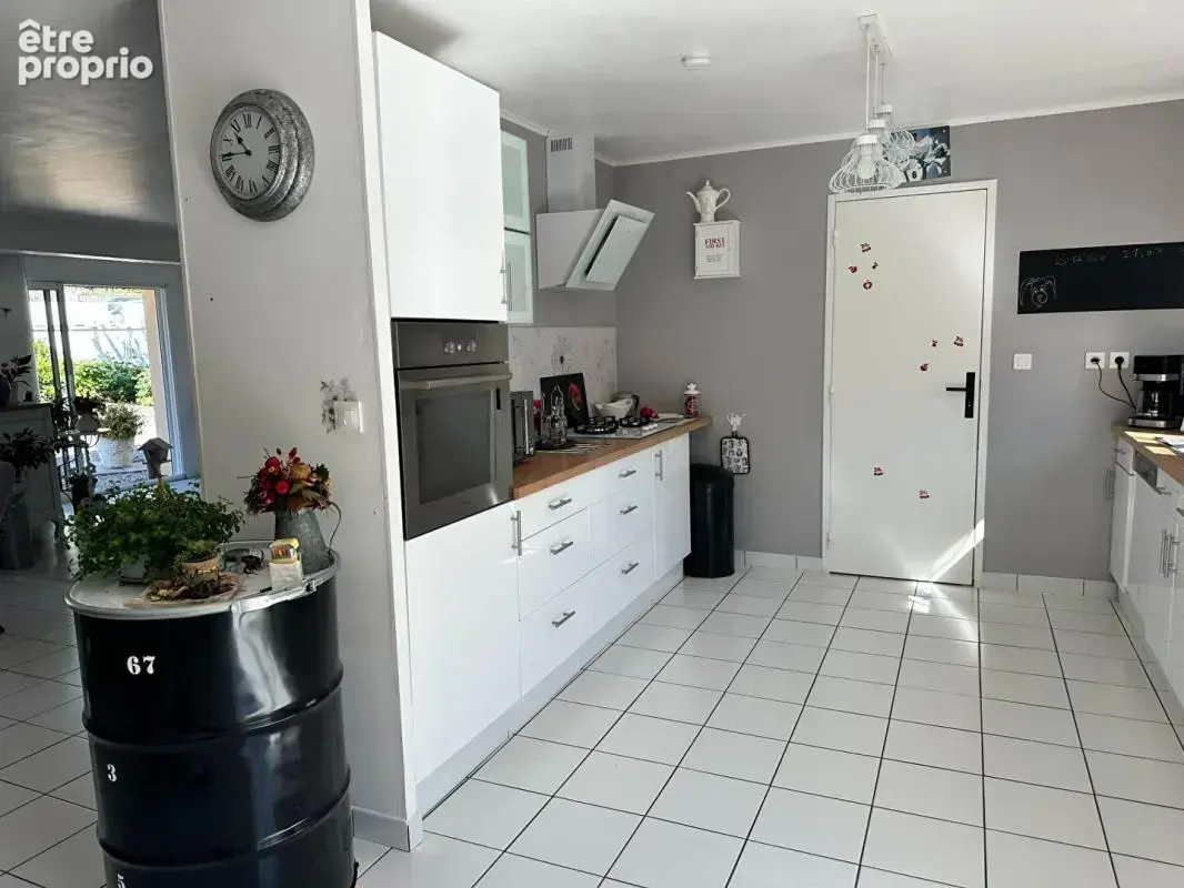 Maison Nogent Le Rotrou 7 pièce(s) 172 m2 - photo 4
