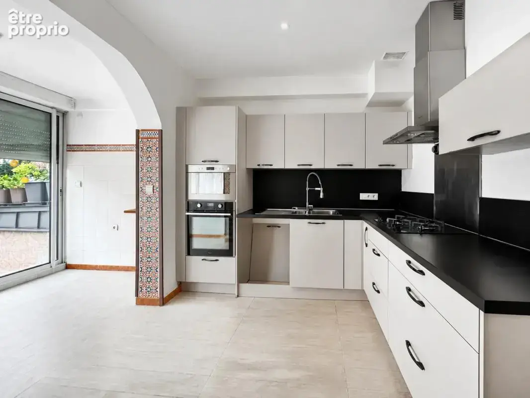 Maison de 6 pièces de 150 m² à Angers - photo 5