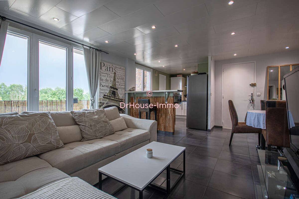 Appartement à IVRY-LA-BATAILLE