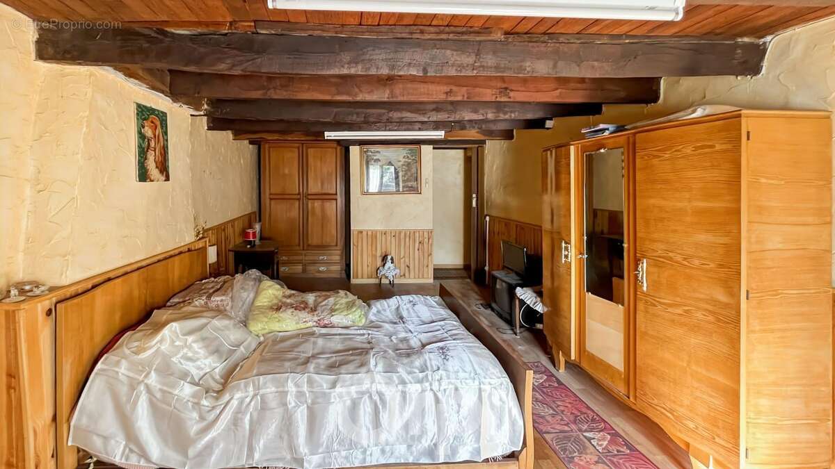 Maison à JABREILLES-LES-BORDES