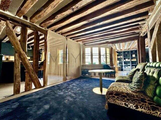 Appartement à PARIS-6E