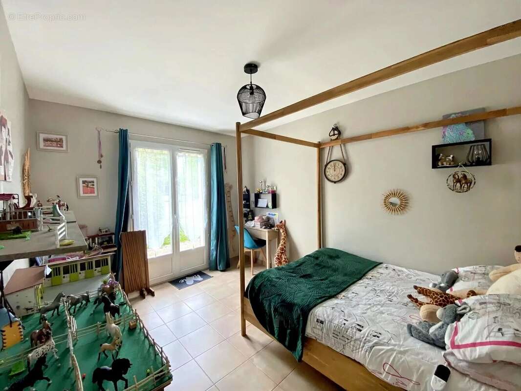 Maison à BELLAC