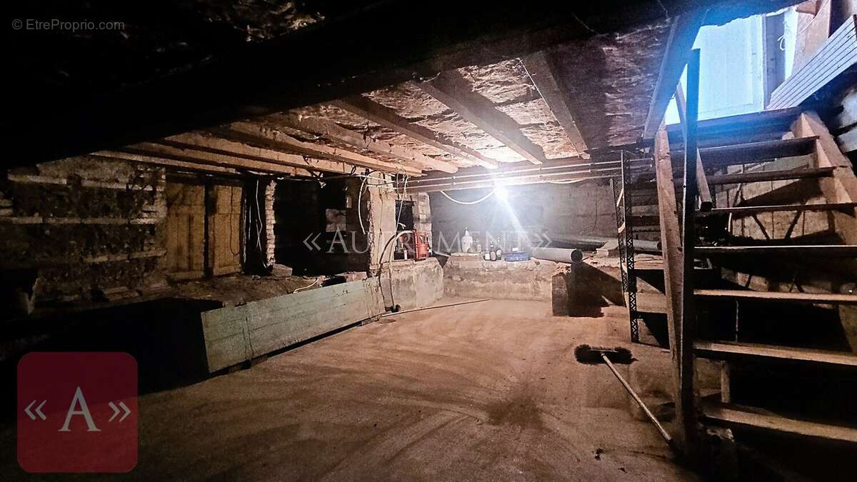 Maison à SAINT-SULPICE