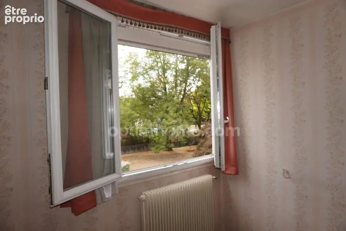 Appartement à vendre 4 pièces LE BOURGET (93) de 4 pièces / 2 chambres - 69 m2 - 223 000 € FAI - photo 14