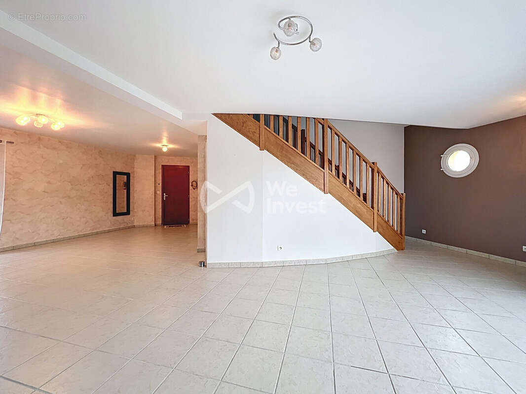 Maison 161 m² à Vienne  - photo 6