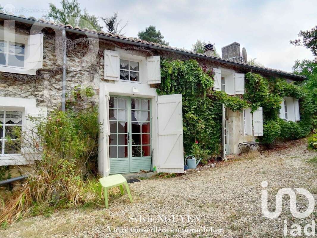 Photo 2 - Maison à ROUGNAC