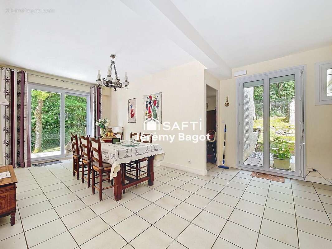 Photo 2 - Maison à LA MEMBROLLE-SUR-CHOISILLE