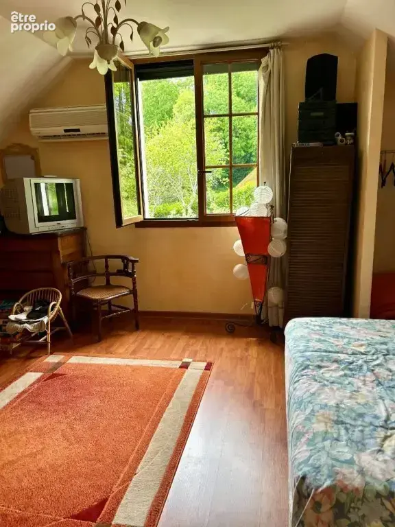 MAISON CONTEMPORAINE - 8 pièces  - dépendances - bassin - mare - terrain clos 1493 m2 - photo 12