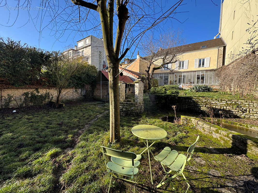 Maison à MELUN