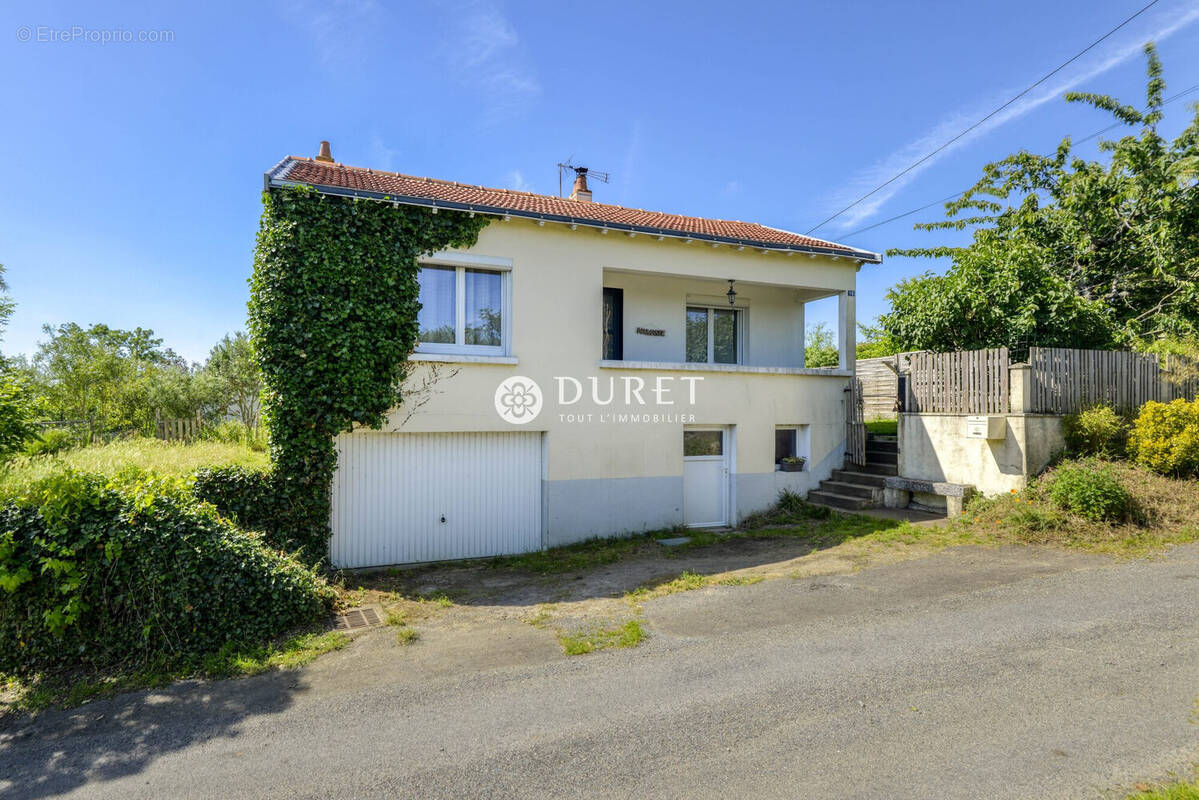Maison à TILLIERES