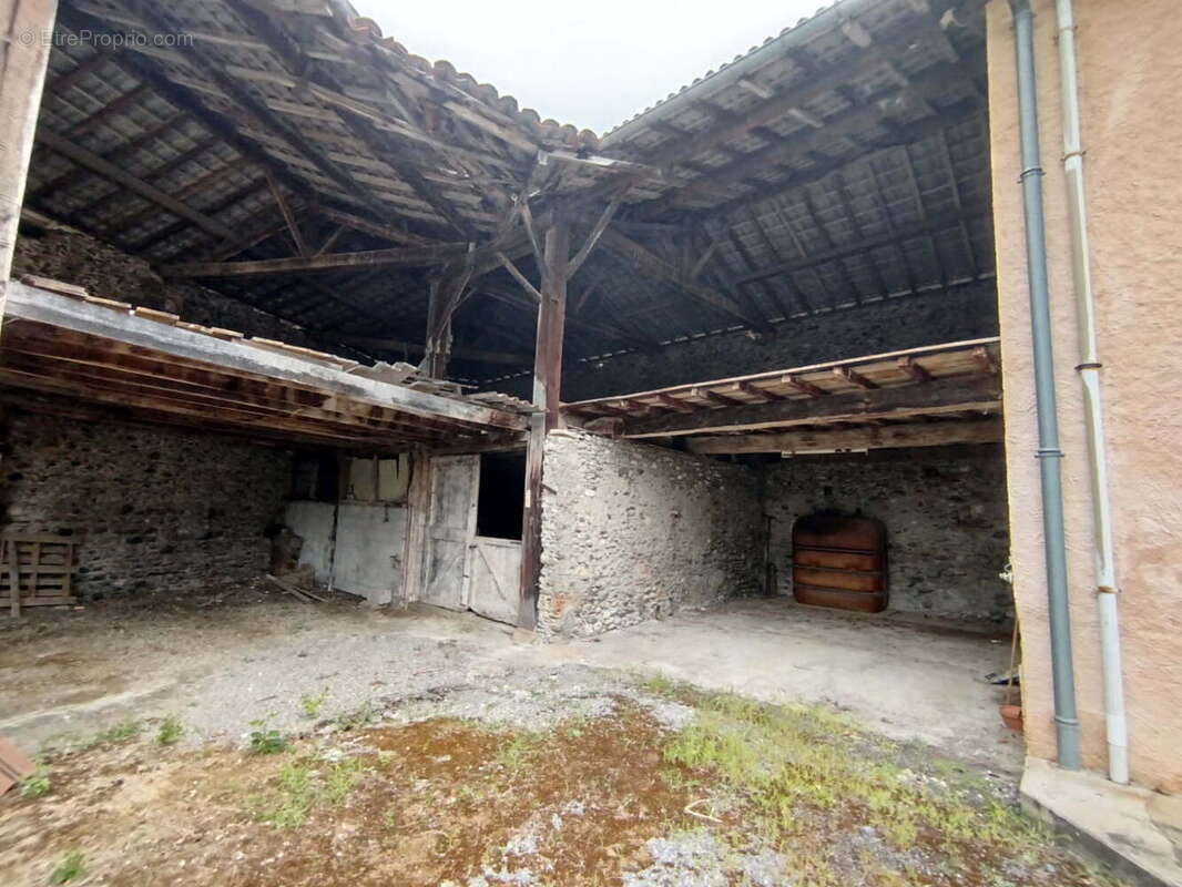 Maison à ESTANCARBON