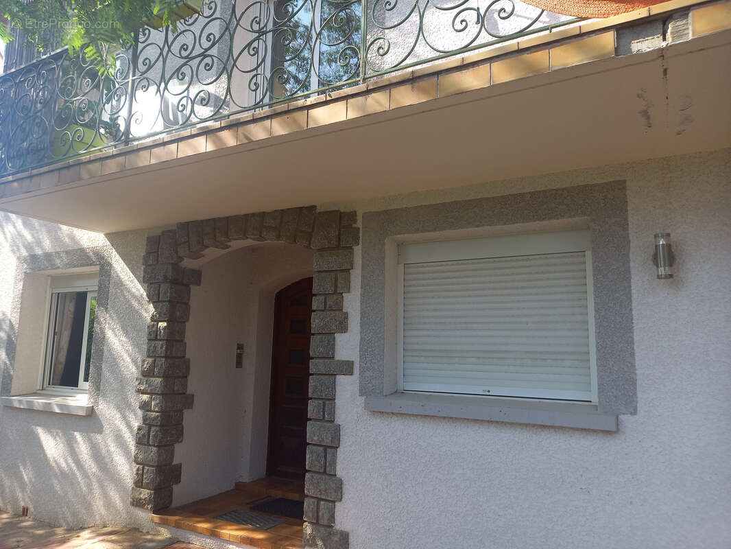 Maison à SAUVIAN
