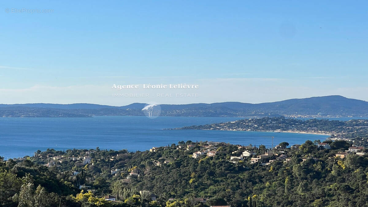 Maison à LES ISSAMBRES