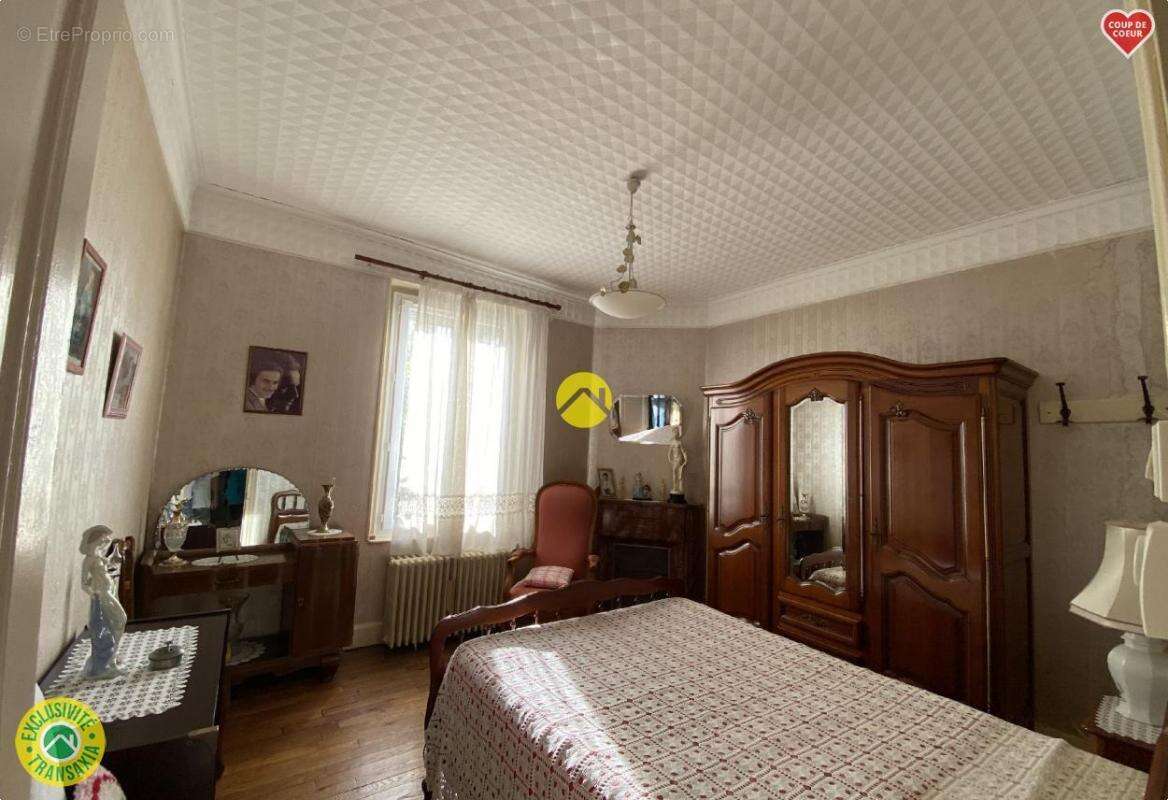 Maison à FOURCHAMBAULT