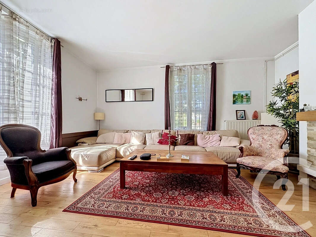 Maison à FONTENAILLES
