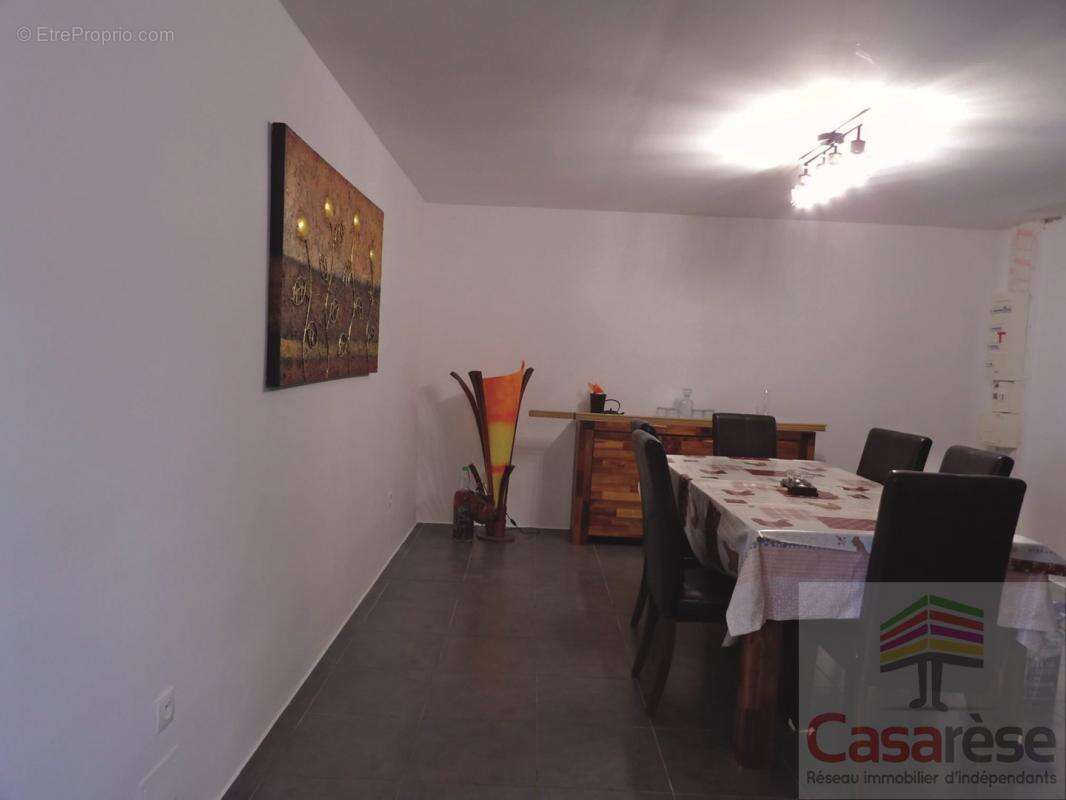 Maison à SAINTE-MARIE