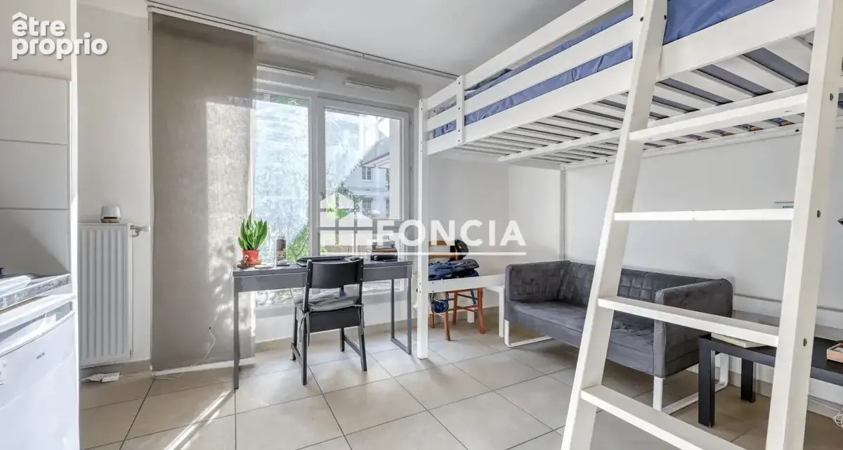 Appartement à LYON-7E