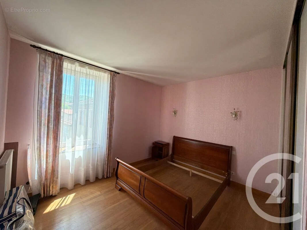 Maison à SARRAS