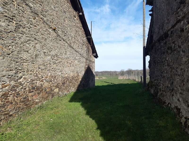 Maison à CHERVES-CHATELARS