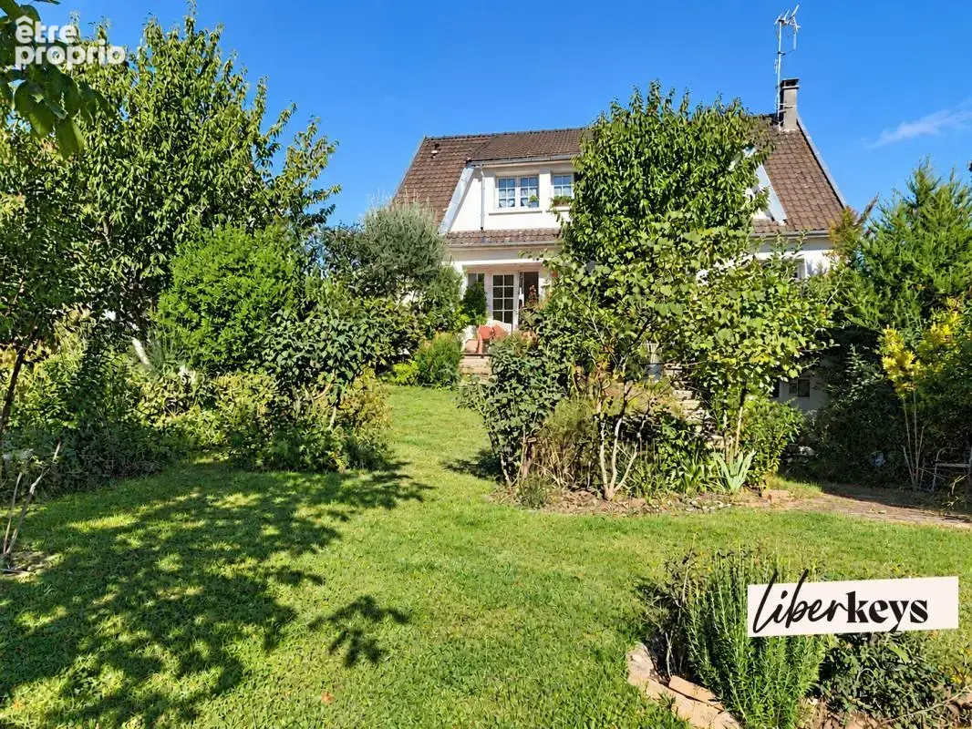 Maison à SAINT-GERMAIN-LES-ARPAJON