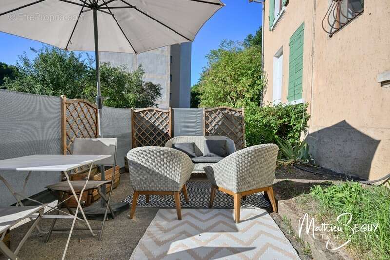 Maison de village avec extérieur à SAIN BEL (69) - photo 22