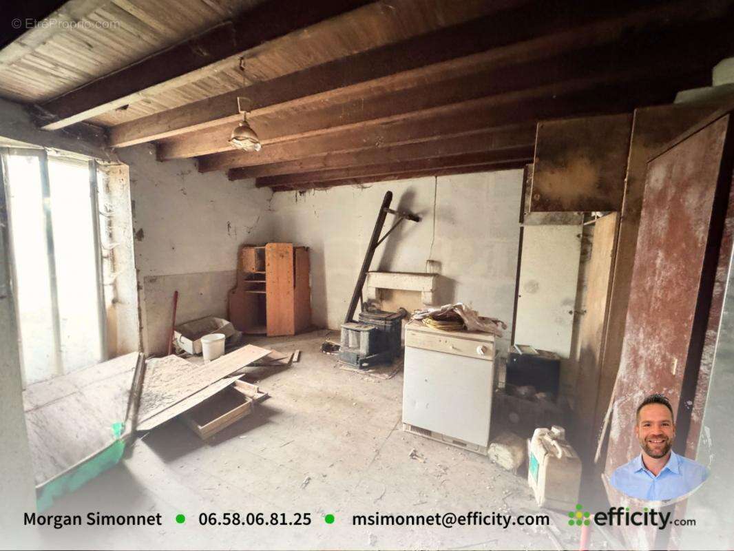 Maison à MAZEROLLES