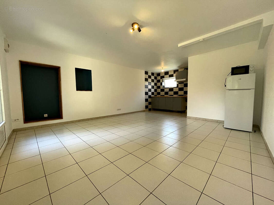 Appartement à LES MUREAUX