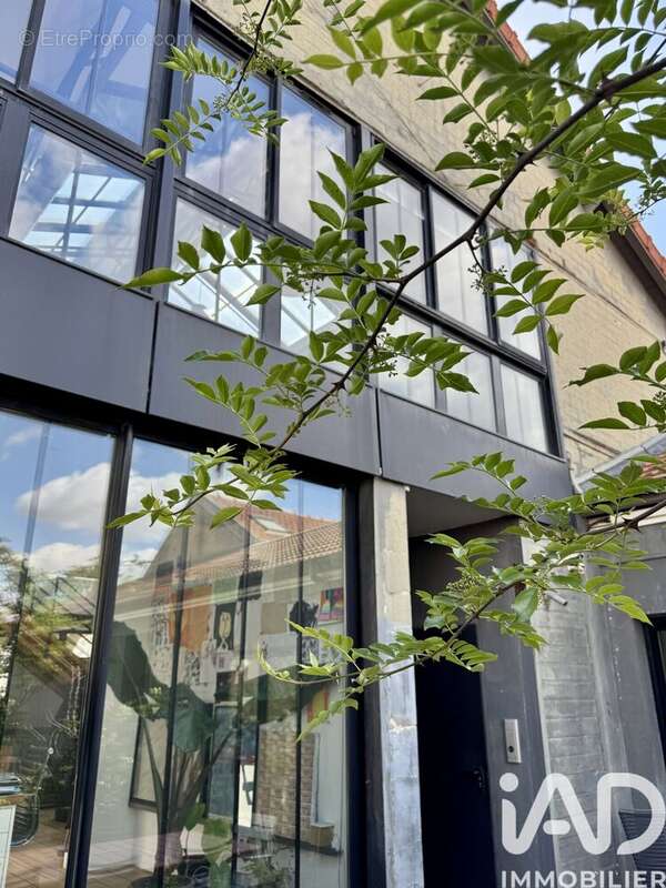 Photo 2 - Maison à BAGNOLET