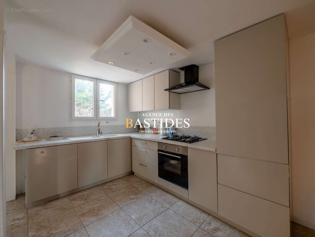 Maison à SAINT-DENIS-DE-PILE