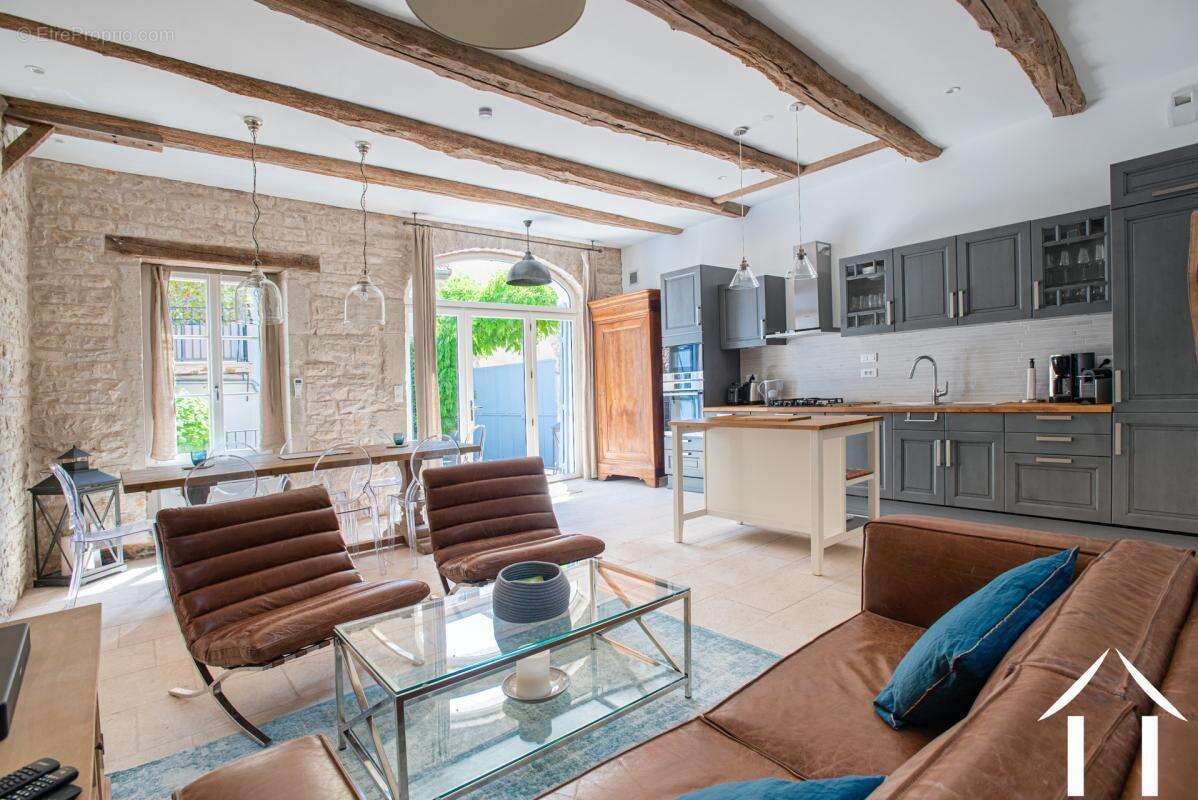 Maison à MEURSAULT