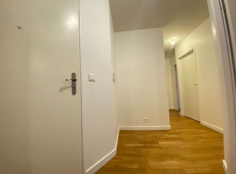 Appartement à SURESNES