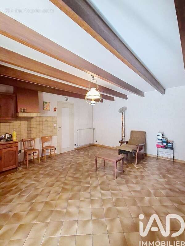 Maison 137 m² à La Greve-Sur-Mignon  - photo 8