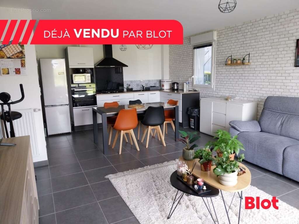 Maison à LA CHAPELLE-ERBREE