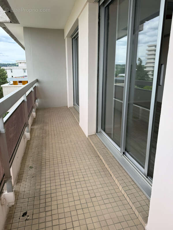 Appartement à BELLERIVE-SUR-ALLIER