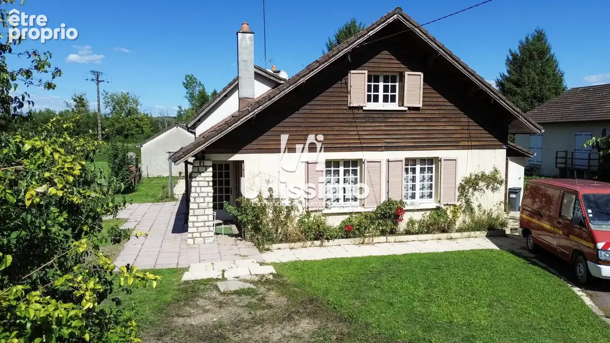 Photo Maison à Blussans au prix de 149 800€