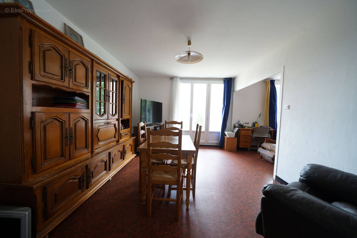 Appartement à SASSENAGE