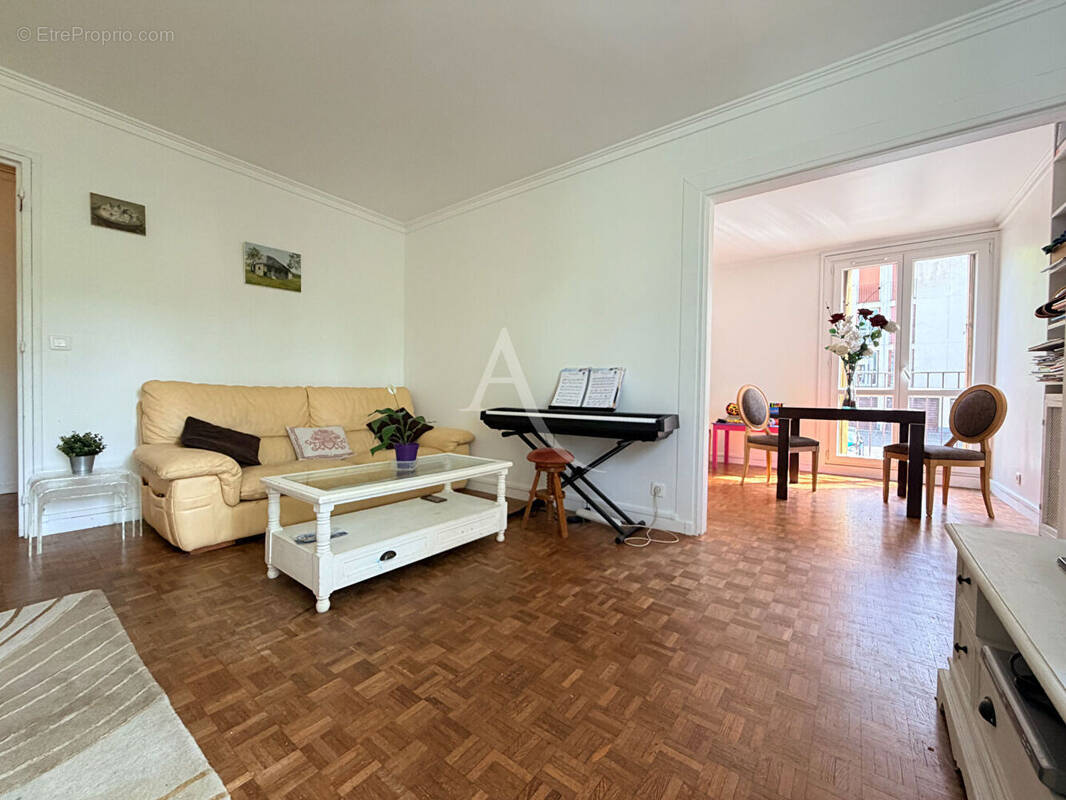Appartement à GIF-SUR-YVETTE