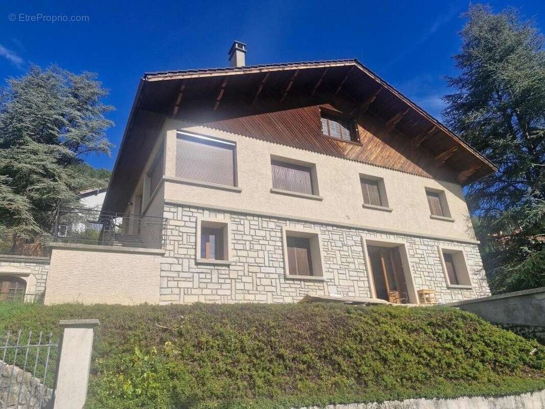 Photo 2 - Maison à VEYNES