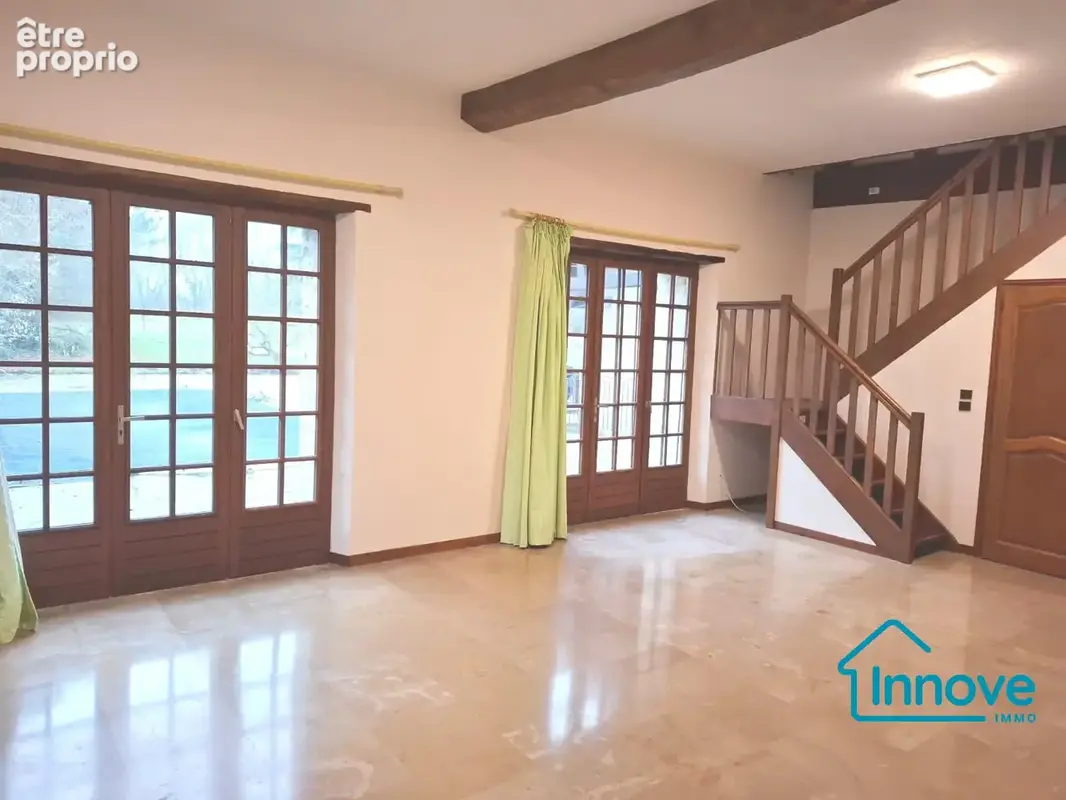 Maison 570 m² à Goussonville  - photo 7