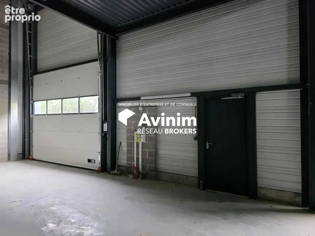 Commerce 213 m² à vendre à Lunel (34400) - photo 5