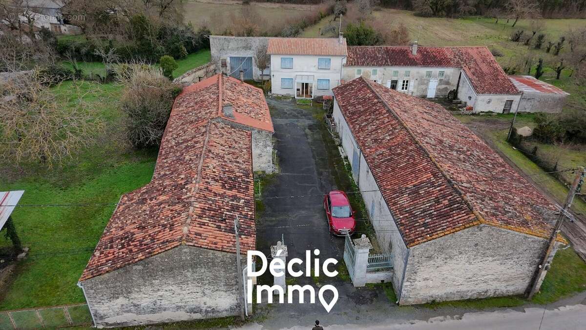 Maison à LA BROUSSE