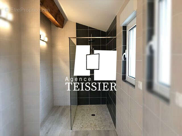 Maison à SAINT-ALBAN-AURIOLLES