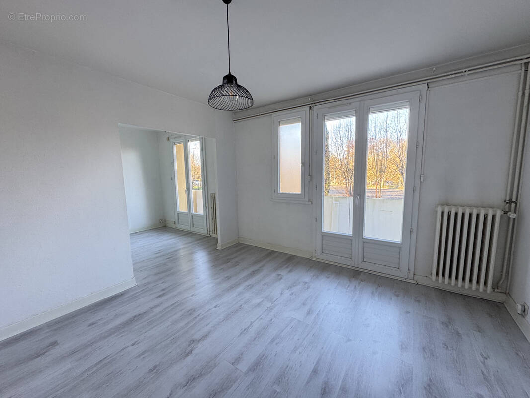 Appartement à LEGUEVIN