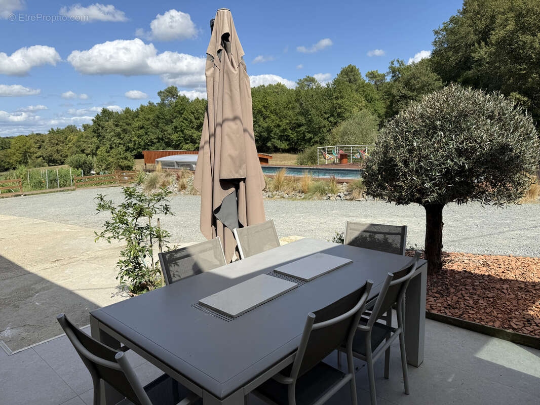 Maison à SAUVETERRE-DE-GUYENNE