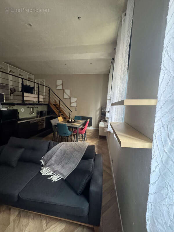 Appartement à LYON-1E
