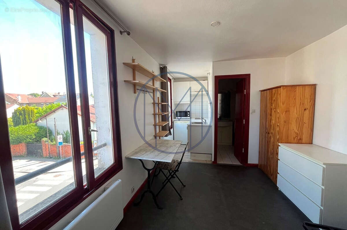 Appartement Le Chesnay  1 pièce(s) 16 m2 - photo 5