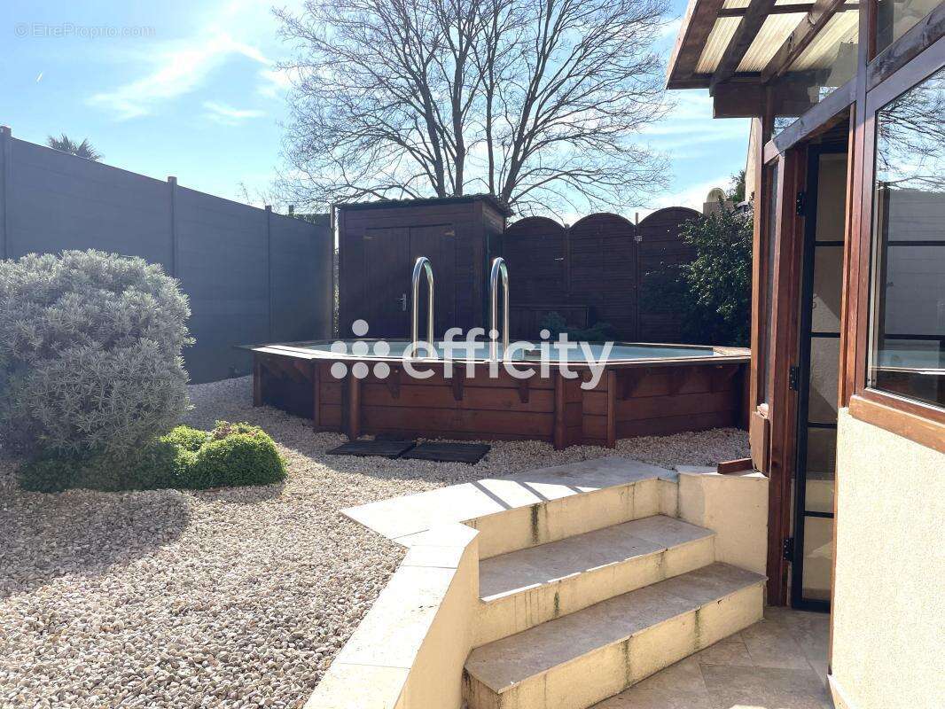 Maison à AUVERS-SUR-OISE